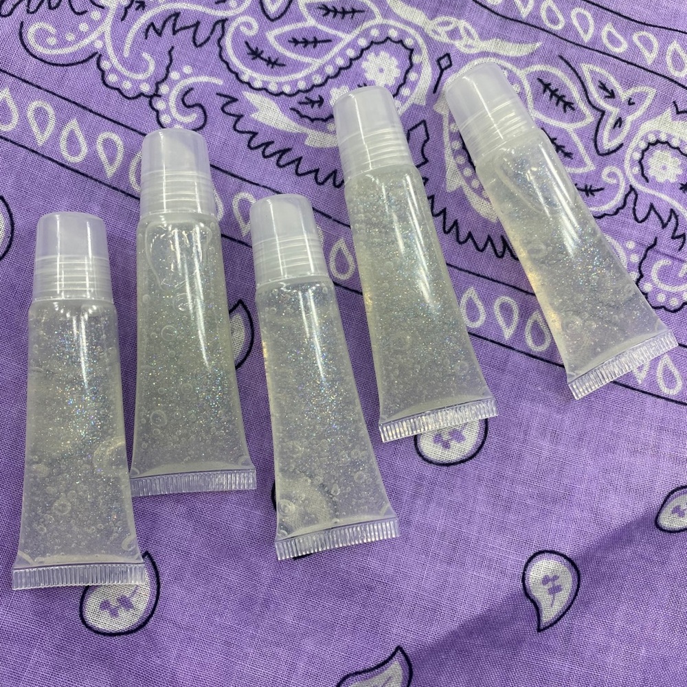 clear glitter lipgloss